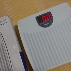 ◆【体重計】　　《ＴＡＮＩＴＡ》　　　※立ったまま、スイッチＯＮが、可能です。の画像