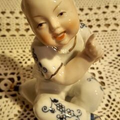 ステキな陶器人形の画像