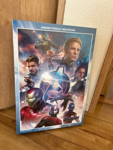 【新品未使用】アベンジャーズ　1000ピース　ジグソーパズル