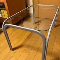 ローテーブル　ガラス天板　シルバー