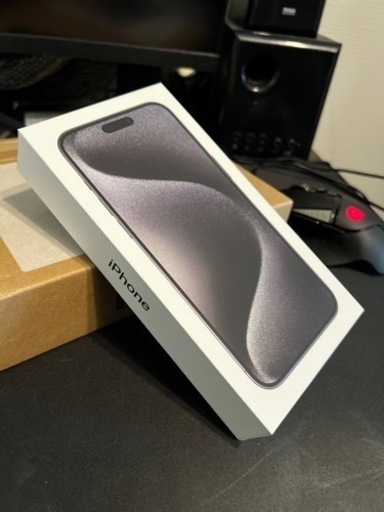 iPhone15 ホワイト①