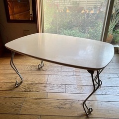 折りたたみテーブル　かわいいの画像