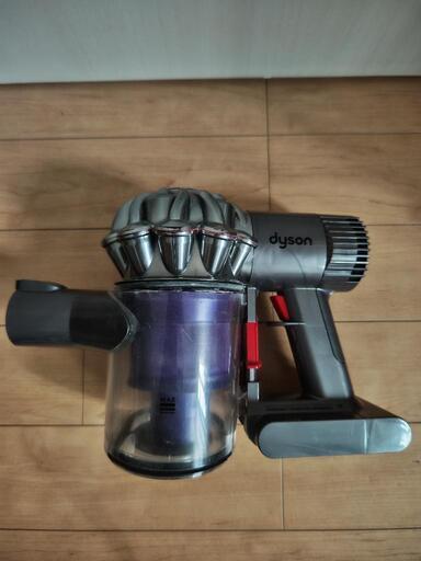 dyson DC61ハンディクリーナー