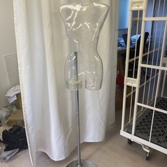 差し上げます！透明トルソー女性用金属脚