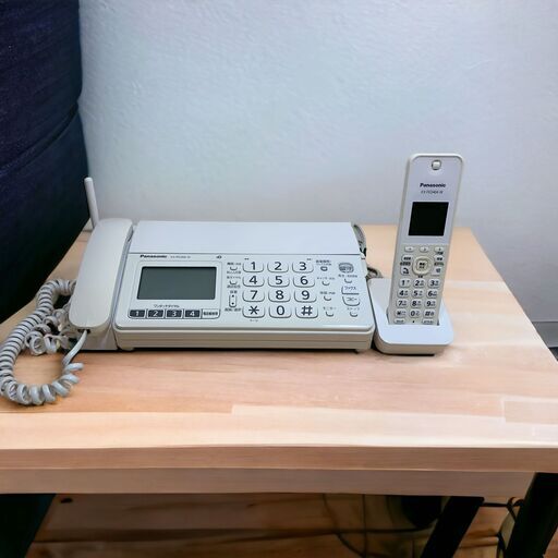 23Y339 ジ3 Panasonic パナソニック パーソナルファックス おたっくす KX-PD304DL 子機付 ファックス 中古
