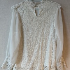 【美品】ブラウス　白　Mの画像