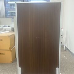 パーテーション（4個）です。