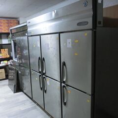 冷凍庫　稼働品　1644リットル　６扉