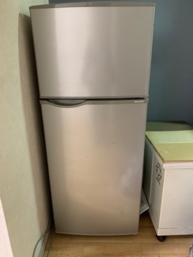 2018年製SHARP冷蔵庫