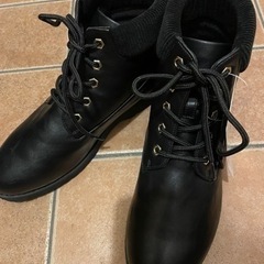 【新品】革ブーツ　Lサイズ
