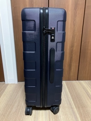 無印良品　ハードキャリー　中型　62リットル