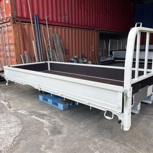 日野DUTROトラック荷台