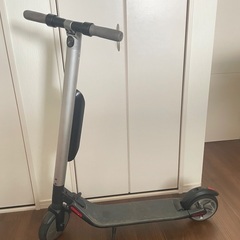 Segway Ninebot KickScooter (現金・手渡し)