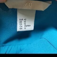 H&M　ブラウスの画像