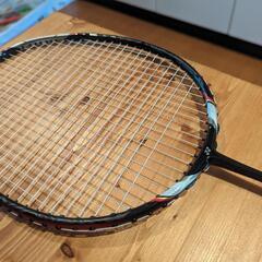 YONEX　バドミントン　ラケット　ボルトリック70