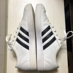 adidas （中古）の画像