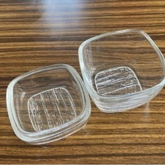 蓋付き　ガラス食器の画像