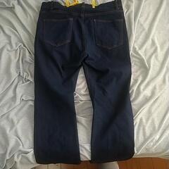 未使用品メンズジーンズの画像