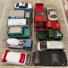 トミカ　ミニカーの画像