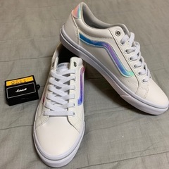 バンズスニーカー