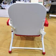 【新品】ベビーローチェア　テーブル付きの画像