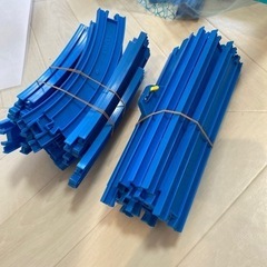 取引中プラレール　