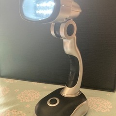 卓上電気スタンドの画像