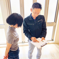 【正社員】内装職人、施工管理、見積もりスタッフを募集中！月収最大６０万円も可能！の画像