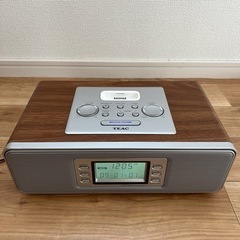 iPod iPhone対応ハイファイラジオ　TEAC SR-2