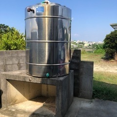 貯水タンク