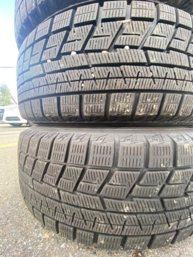 205/60/r16 21年製スタッドレス付き　プリウス等に