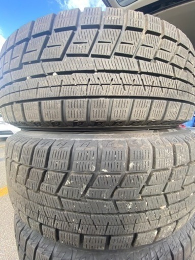 205/60/r16 21年製スタッドレス付き　プリウス等に