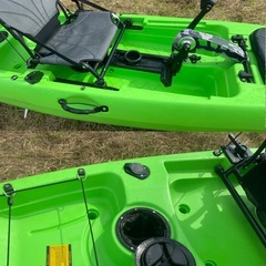 プロペラドライブ　足漕ぎカヤック