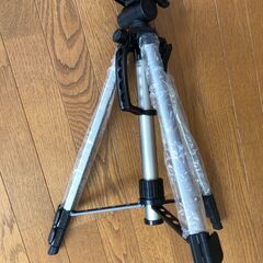 ビデオカメラ用三脚