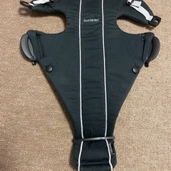 抱っこ紐　ベビービョルンの画像