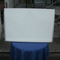 ホワイトボード　２０００円