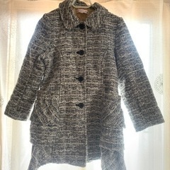 130サイズ女の子　後ろリボンがかわいいコート