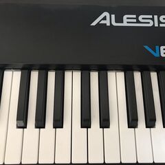 アレシス　V61 MKII 、Alesis USB MIDIキーボードコントローラー61鍵、DTM、ベロシティセンシティブキー, ポータブル, アルペジエーター内蔵の画像