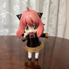 アーニャ フィギュアの画像