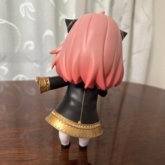 アーニャ フィギュアの画像