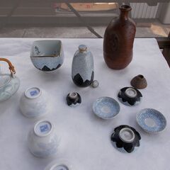 【値下げ】陶器類　抹茶・湯飲み茶碗　急須　酒徳利　小鉢　小皿　盃　中古の画像