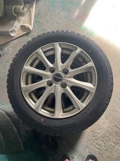 スタッドレスタイヤ　155/65/14