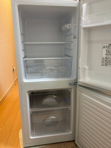 ニトリ　2022年製　使用期間２週間　106L