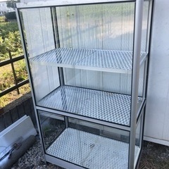 ガラス温室
