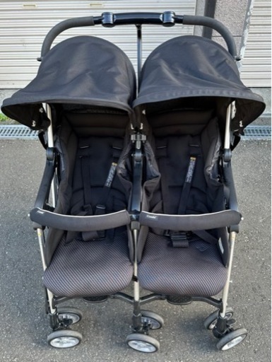 【4/6 値下げしました】ベビーカー Combi  コンビ  ツインスピン  双子  2人乗り