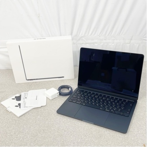 【最終値下げ】【ほぼ新品】  Apple Macbook Air 2022 M2