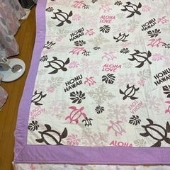 ラグカーペット　3畳　ハワイ　ホヌ柄