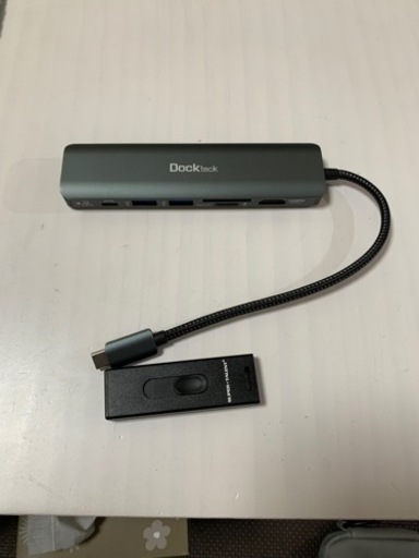 値下げ中‼️ ポータブルSSD 512GB \u0026 USB-CマルチHUB