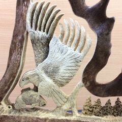 イヌイットアートB.MERRYヘラジカ 角彫鷲オブジェ (愛品館千葉店