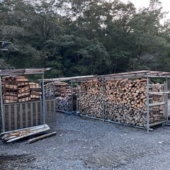 薪　キャンプやBBQなどに最適の画像